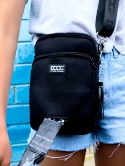 DOOG Cross Body Tas Walkie Bag Neosport Zwart -Huisdier Product Winkel image 848